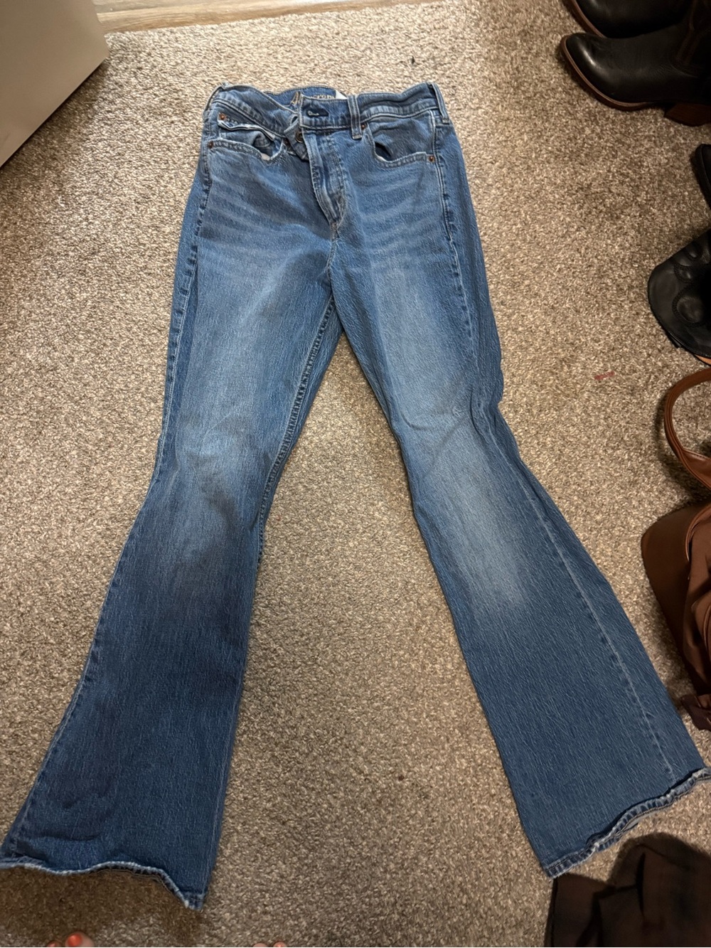 Abercrombie Classic High-Rise Blue Flare Jeans - Women's
